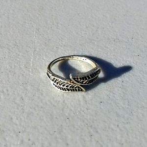 Leaf ring